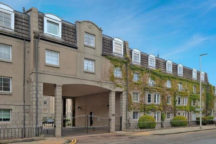 2 Bedroom Flat To Rent In Fonthill Avenue, Aberdeen AB11