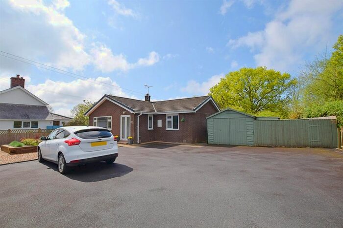 2 Bedroom Detached Bungalow For Sale In Cwm Cou, Newcastle Emlyn, SA38