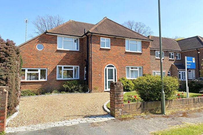 4 Bedroom Detached House To Rent In Horsell, GU21