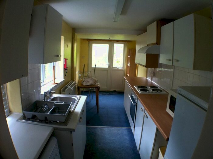 5 Bedroom Property To Rent In James Street, Oxford, OX4