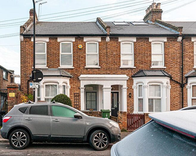 1 Bedroom Flat To Rent In , E10