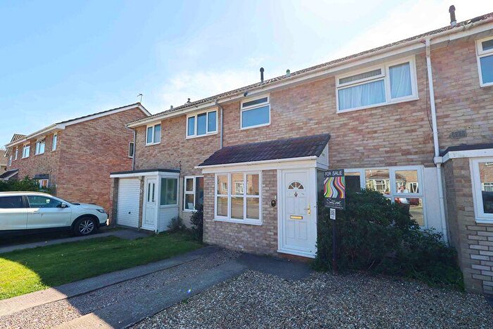 3 Bedroom Terraced House For Sale In Streamside, Clevedon, BS21