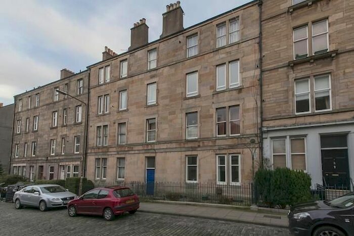 1 Bedroom Flat To Rent In Dickson Street, EH6