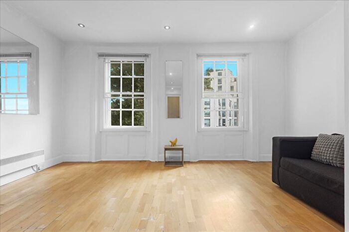 1 Bedroom Flat For Sale In Holland Park Avenue, London, W11