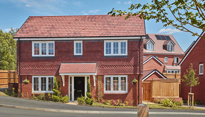 4 Bedroom Detached House For Sale In Northaw Road East, Cuffley, Hertfordshire, EN6