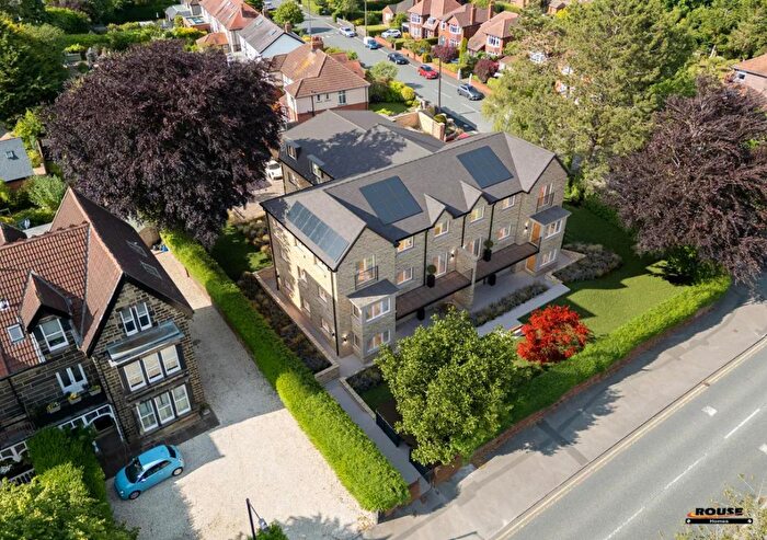 2 Bedroom Apartment For Sale In A Woodlands Road, Harrogate, HG2