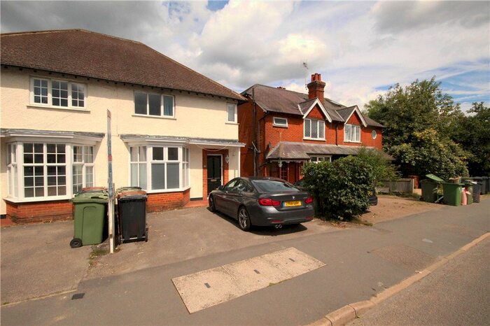 4 Bedroom Semi-Detached House To Rent In Aldershot Road, Guildford, Surrey, GU2