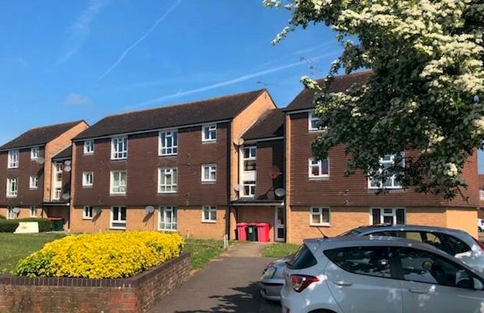 1 Bedroom Flat To Rent In Comper Close, Crawley, West Sussex, RH11