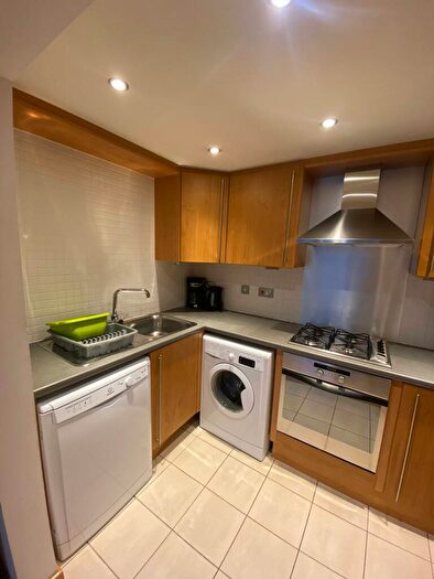 2 Bedroom Flat To Rent In , Dock Street, Edinburgh, EH6