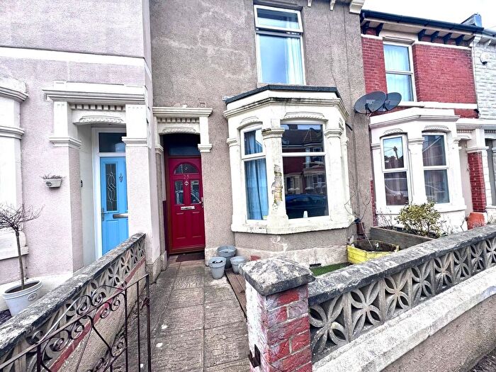 3 Bedroom Terraced House To Rent In Elmhurst Road, Gosport, Hampshire, PO12