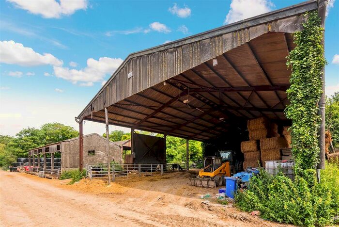 Farm For Sale In Barfrestone, Dover, CT15