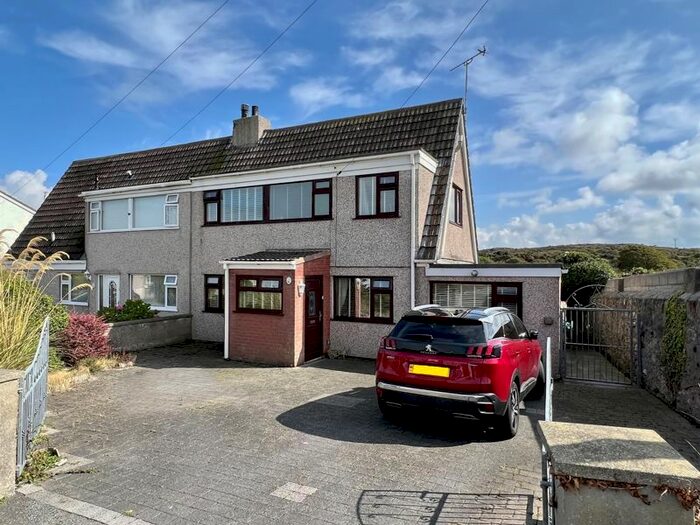 2 Bedroom Semi-Detached House For Sale In Old School Road, Holyhead, LL65