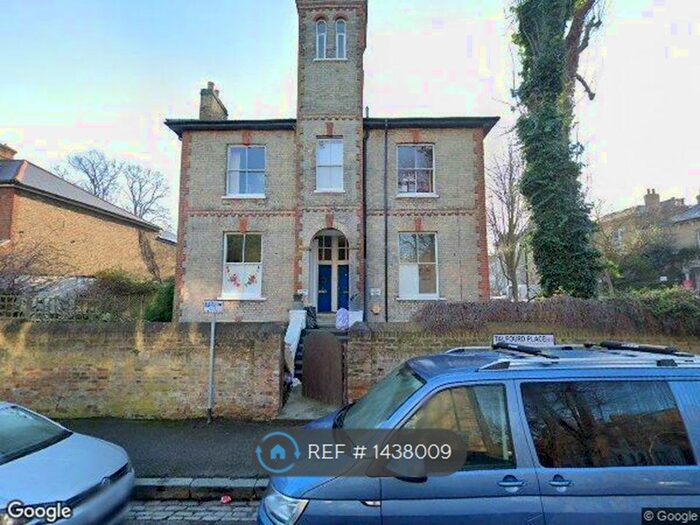 2 Bedroom Flat To Rent In Peckham, London, SE15