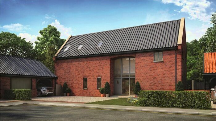 5 Bedroom Detached House For Sale In The Mallows Walk, Brooke, Norwich, Norfolk, NR15