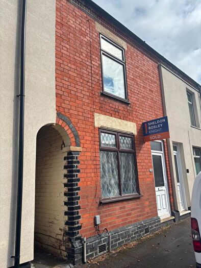 3 Bedroom Terraced House To Rent In Park Street, Nuneaton, CV11