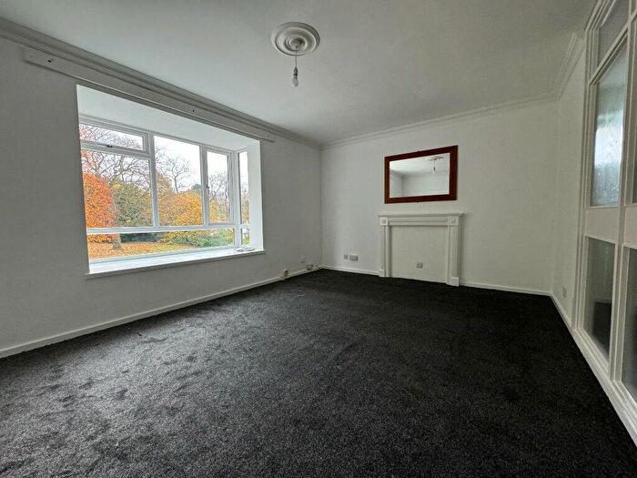 2 Bedroom Flat To Rent In Hawthorne Road, Birmingham, B15