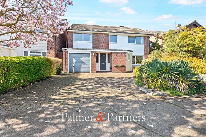 5 Bedroom Detached House For Sale In Sanders Drive, Lexden, Colchester, Essex, CO3