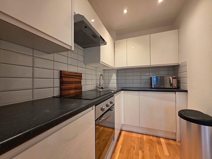 1 Bedroom Studio To Rent In Shoreditch High Street, London, E1