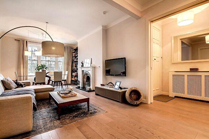 2 Bedroom Apartment For Sale In Northwick Terrace, Little Venice, NW8