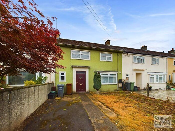 3 Bedroom Terraced House For Sale In Bath View, Stratton-On-The-Fosse, BA3