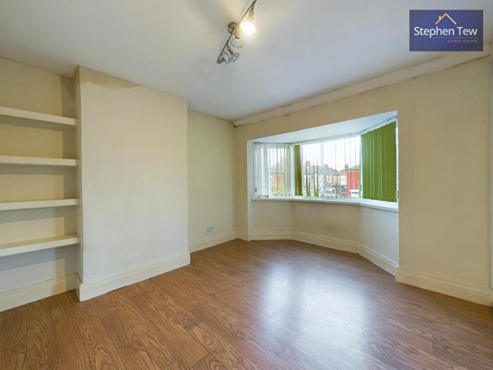 3 Bedroom Terraced House For Sale In Winton Avenue, Blackpool, FY4