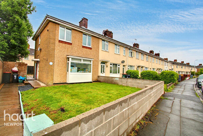 3 Bedroom End Of Terrace House For Sale In Maesglas Crescent, Newport, NP20