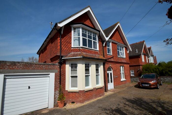 1 Bedroom Property To Rent In Carew Road, Eastbourne, BN21