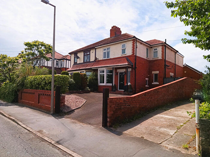 3 Bedroom Semi-Detached House For Sale In Staining Road, Staining, FY3