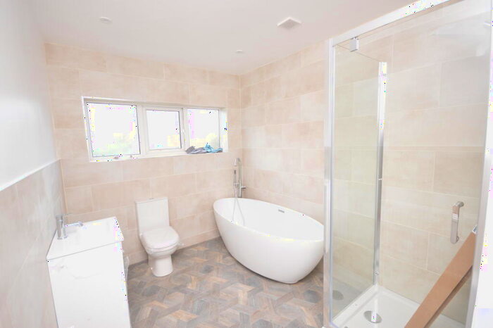 2 Bedroom House To Rent In Burghley Close, Desborough, Kettering, NN14