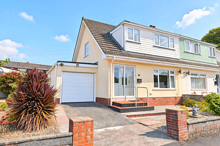 3 Bedroom Semi Detached House For Sale In Station Road, Abergavenny, NP7