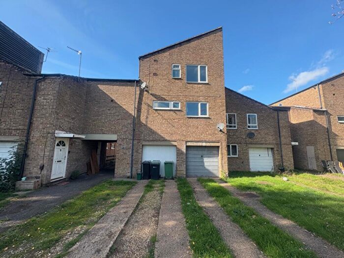 3 Bedroom Town House To Rent In Minden Close, Danesholme, Corby, NN18