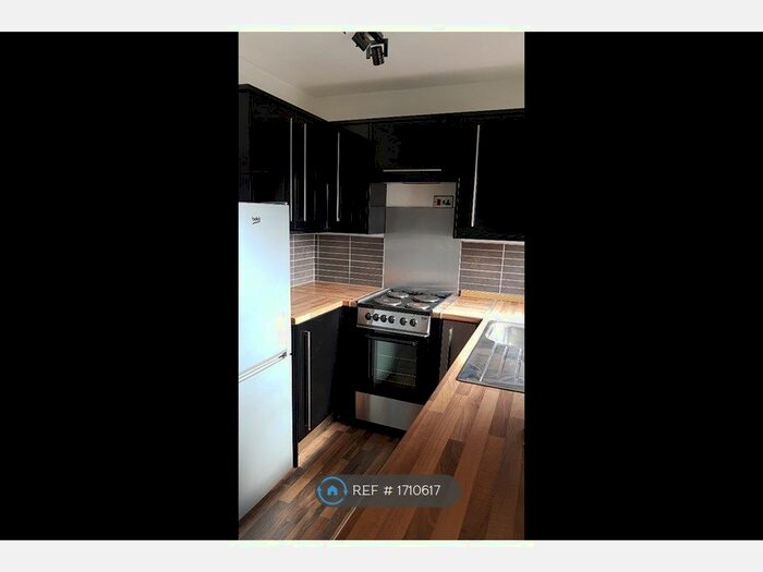 2 Bedroom Terraced House To Rent In Stad Ty Croes, Llanfairpwllgwyngyll, LL61