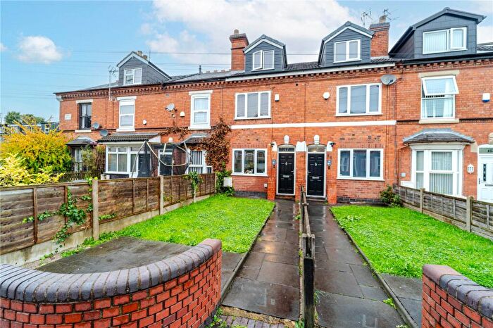 5 Bedroom House To Rent In Rose Cottages, Hubert Road, Birmingham, B29