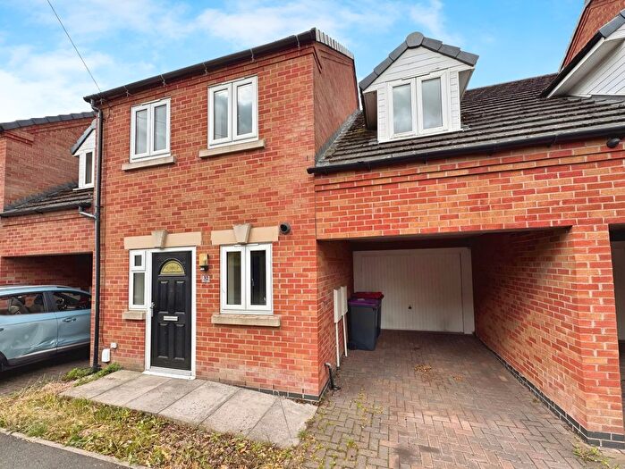 3 Bedroom Semi-detached House To Rent In Ash Lea Drive, Donnington, Telford, TF2