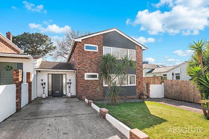 4 Bedroom Detached House For Sale In Haldon Road, Torquay, TQ1