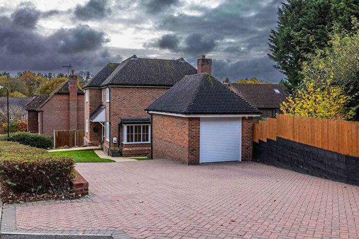 4 Bedroom Detached House For Sale In Chaucer Mews, Upper Harbledown, CT2