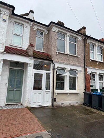 3 Bedroom Terraced House To Rent In Dalmally Road, Croydon, Surrey, CR0