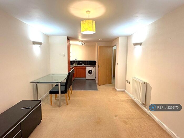1 Bedroom Flat To Rent In Ammonite House, London, E15