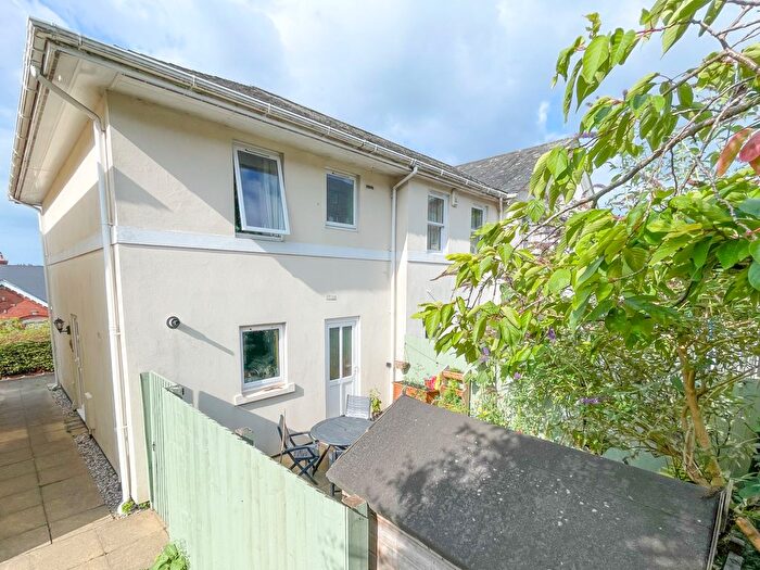 3 Bedroom End Of Terrace House For Sale In Plymouth Road, Totnes, TQ9