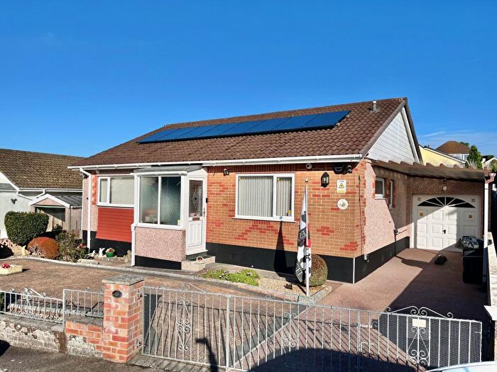 3 Bedroom Detached Bungalow For Sale In Tower View, Saltash, PL12