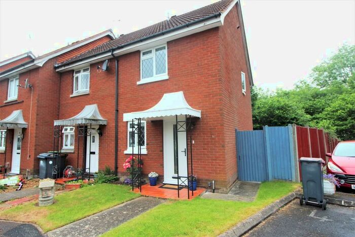 2 Bedroom End Of Terrace House To Rent In Florentine Way, Waterlooville, PO7
