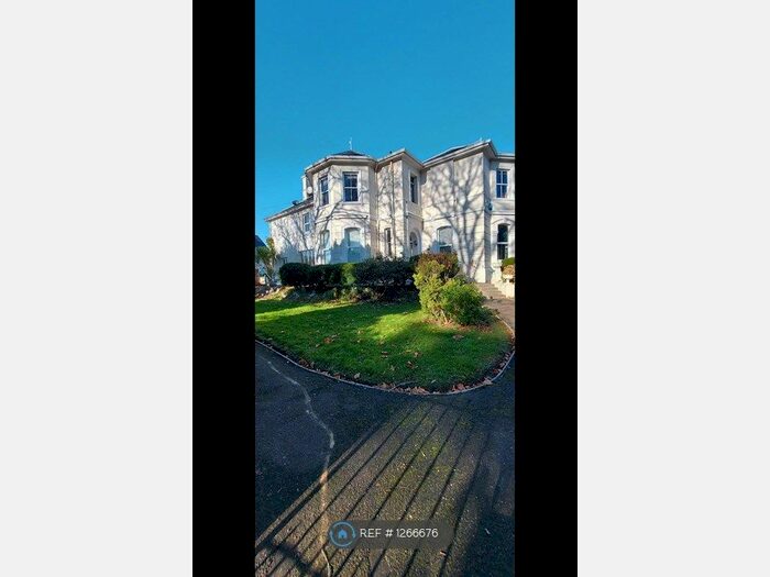 2 Bedroom Flat To Rent In The Hollies, Thorn Park, Plymouth PL3