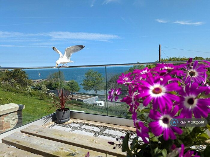 2 Bedroom Flat To Rent In Hillsborough Road, Ilfracombe, EX34