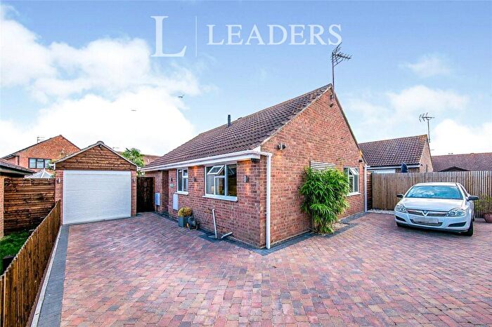 3 Bedroom Bungalow For Sale In Stanmore Close, Clacton-on-Sea, Essex, CO16