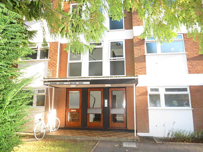 1 Bedroom Flat To Rent In Askern Court, Milton Road, Bournemouth, BH8