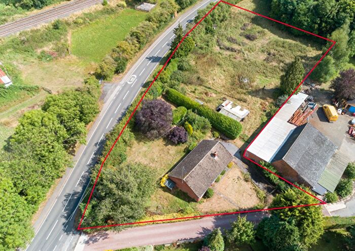 3 Bedroom Bungalow For Sale In Norton, Worcester, Worcestershire, WR5