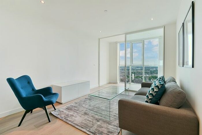 1 Bedroom Flat To Rent In Sky Gardens, Wandsworth Road, Vauxhall, SW8