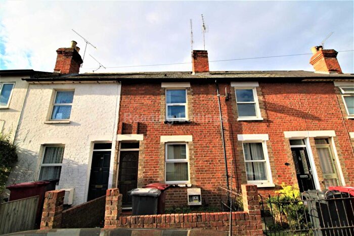 3 Bedroom Terraced House To Rent In Cardigan Road, Reading, RG1