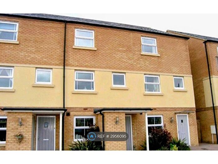4 Bedroom Terraced House To Rent In Lancaster Gate, Upper Cambourne, Cambridge, CB23