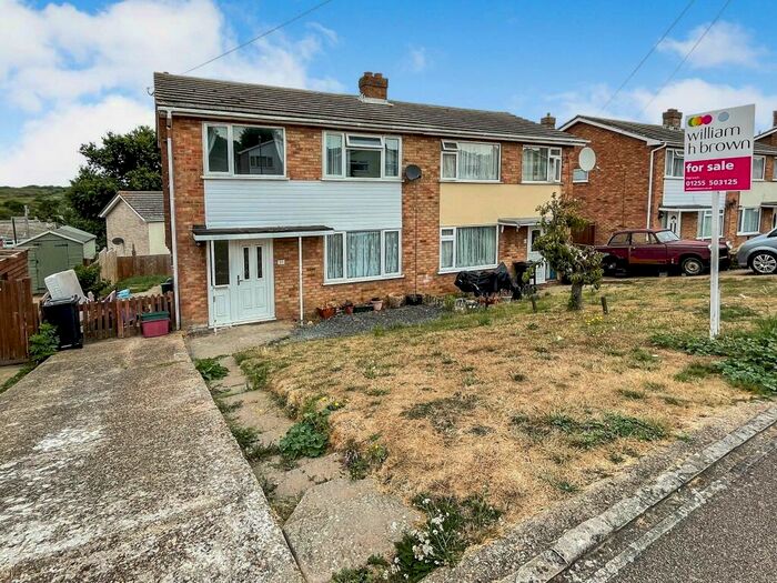 3 Bedroom Semi-Detached House To Rent In Dockfield Avenue, Harwich, CO12